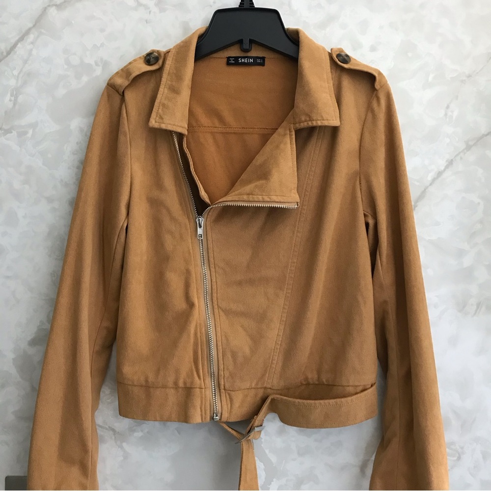 5 for $25 🩵Zip Front Belt Soild Camel Faux Coat